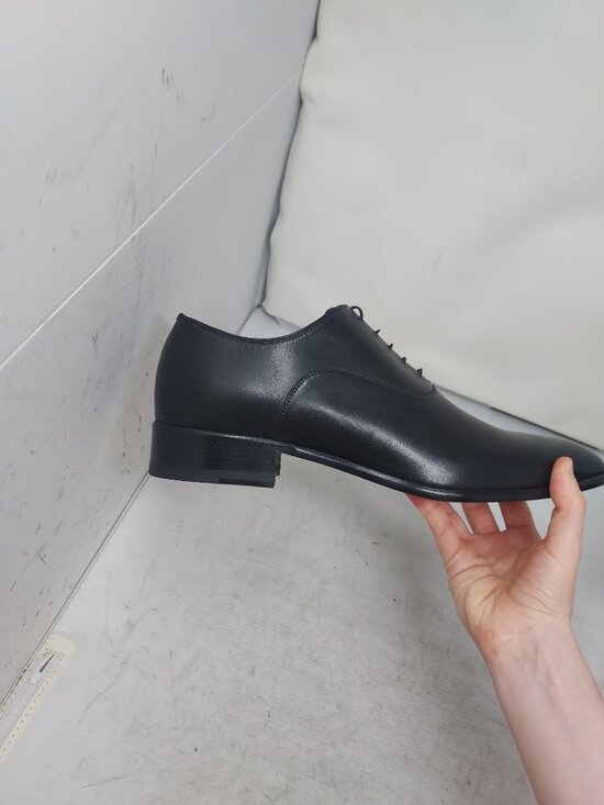 CHRISTIAN LOUBOUTIN MENS Pelvis Black Pointed Toe Lace Up Oxford Shoe main image 5